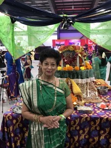Gujarati Cultural Assocn Garba-Dandia Dance 2017-09-23 (11)