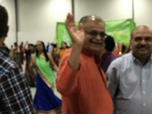 Gujarati Cultural Assocn Garba-Dandia Dance 2017-09-23 (72)