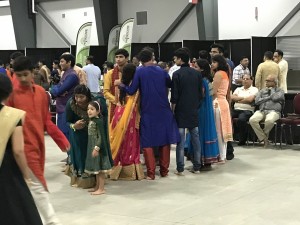 Gujarati Cultural Assocn Garba-Dandia Dance 2017-09-23 (80)